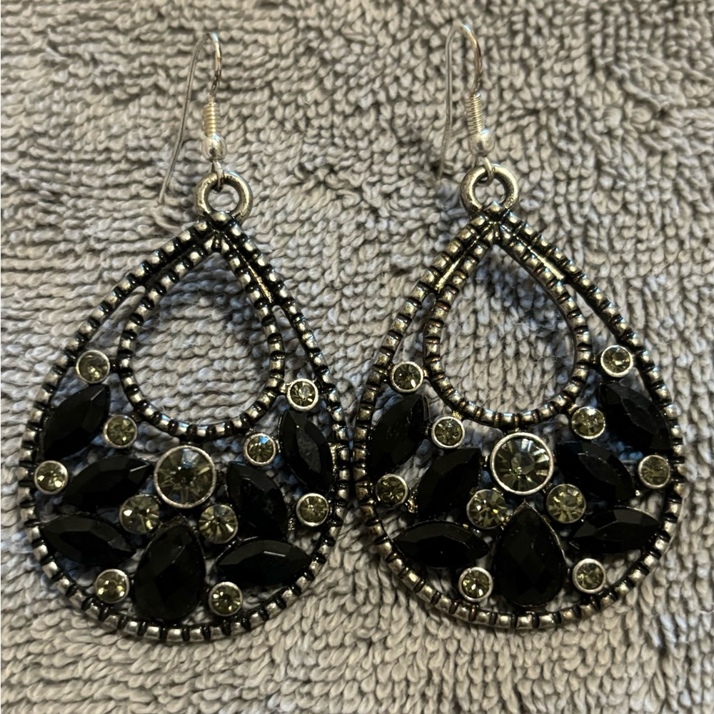 Black Rhinestone Earwires